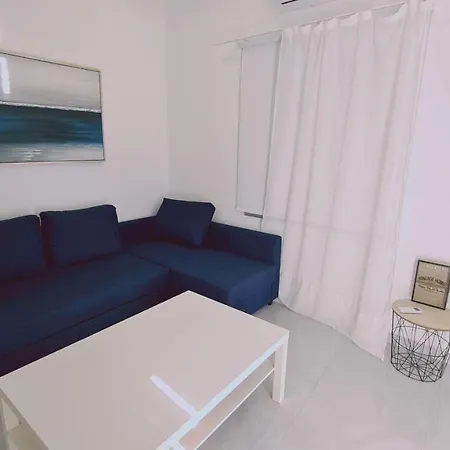 Elysian House 펜션 레메소스