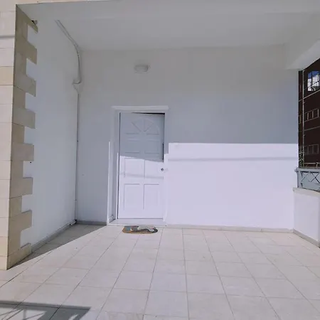 Elysian House Holiday home